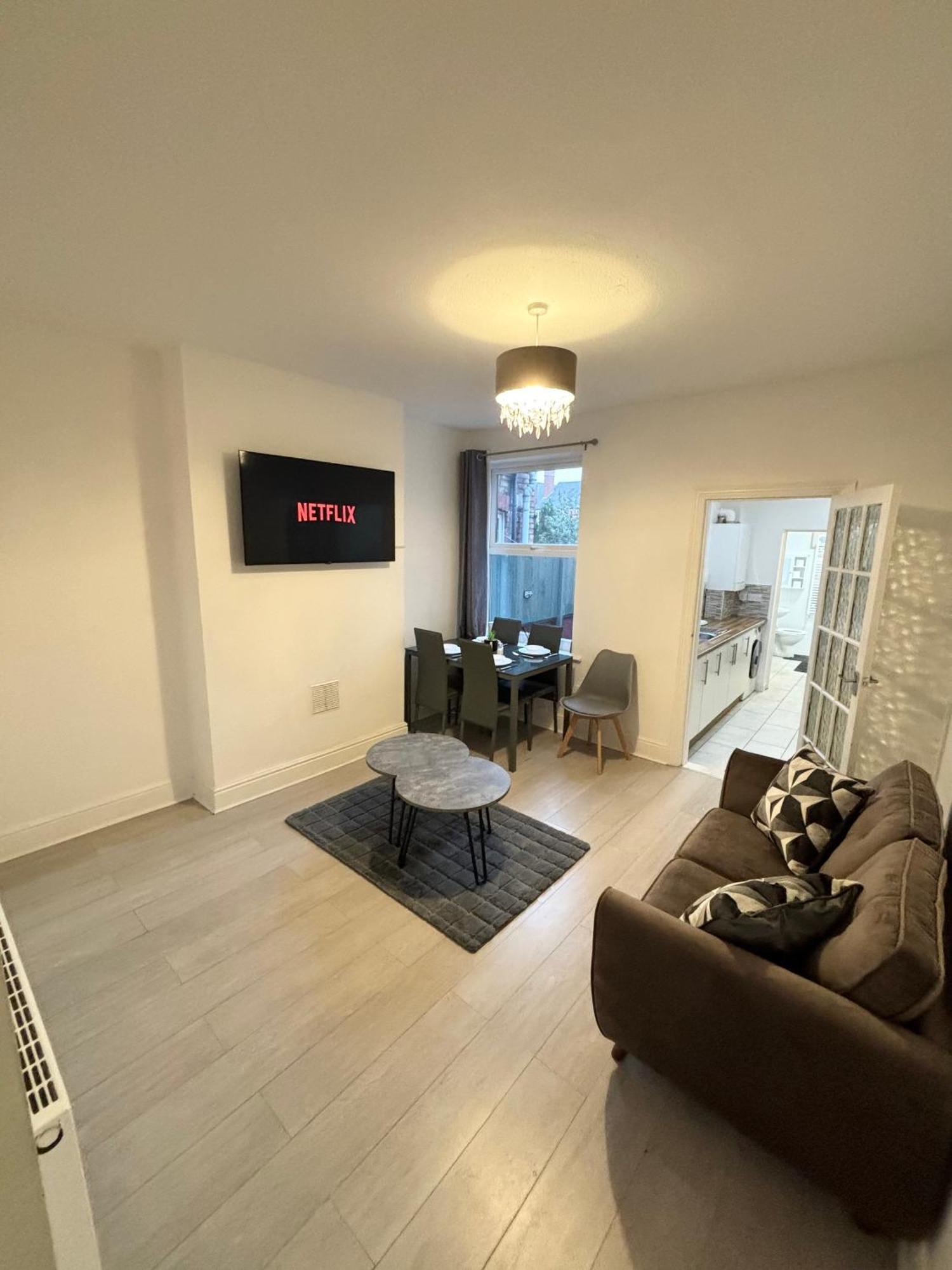 Forest Fields Luxury Apartments Nottingham Exterior photo